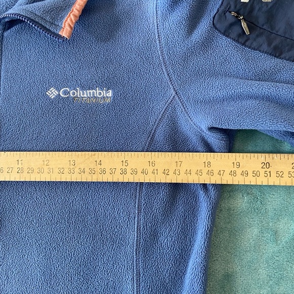 Columbia Titanium Polartec Half Zip Fleece pullover-size Small - Picture 10 of 10